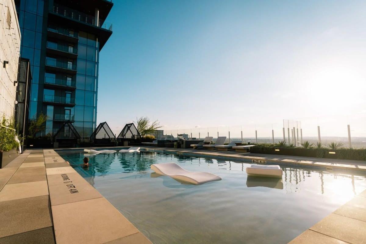 Austin City Limits Rooftop Pool By Barcle Group Villa Bagian luar foto